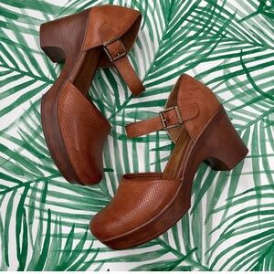 BOC Gia Mary Jane Heeled Clogs Tan Brown Size 10